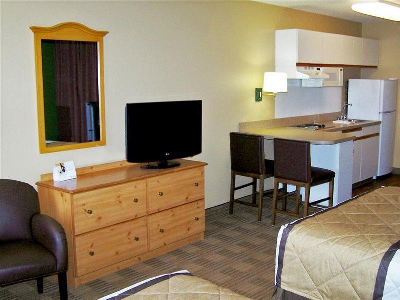 Extended Stay America Suites - Milwaukee - Brookfield Buitenkant foto