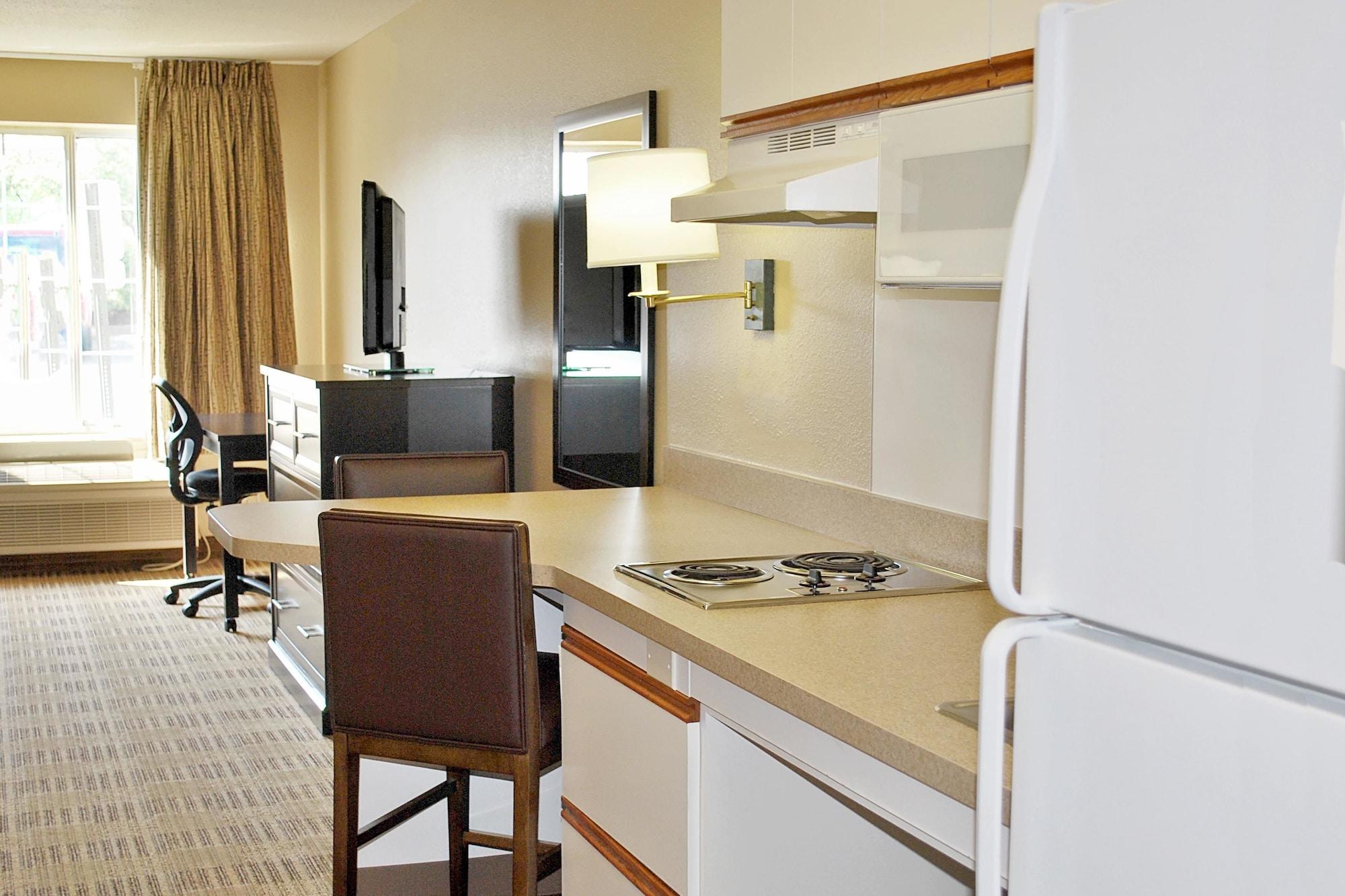 Extended Stay America Suites - Milwaukee - Brookfield Buitenkant foto