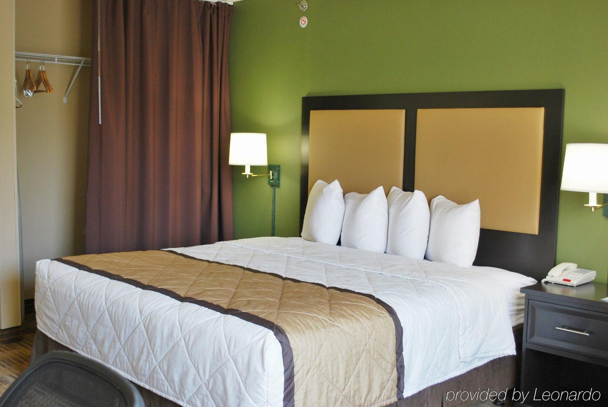 Extended Stay America Suites - Milwaukee - Brookfield Buitenkant foto